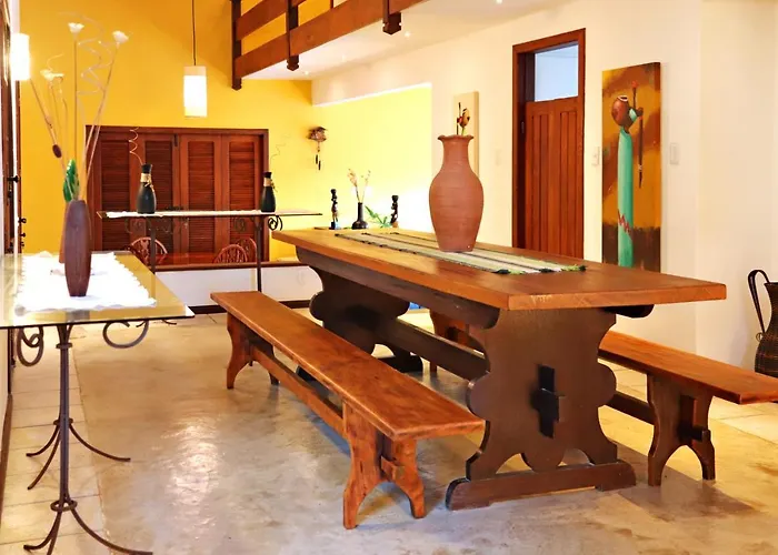 Hotel que aceita animais de estimação: Pousada Arraial Colonial, Localizada no Centrinho e de Fácil Acesso a Praia e a Rua Mucugê